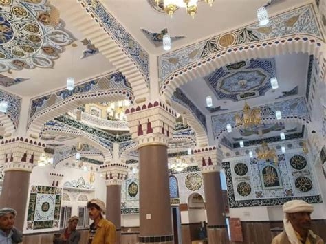 فساتين زفاف مشغوله 2015 ، فساتين زفاف مطرزه 2015. يحاكي جامع الصالح بصنعاء .. شاهد مسجد الجبوب في ريمة لوحة ...