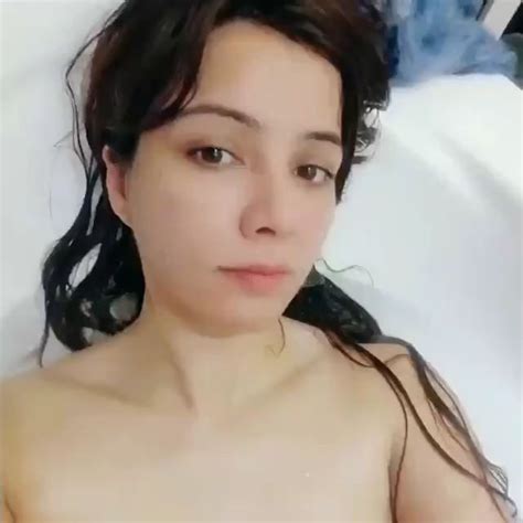 Pakistani Actress Rabi Pirzada Hot Sexy Nude Leaked Videos Total Videos