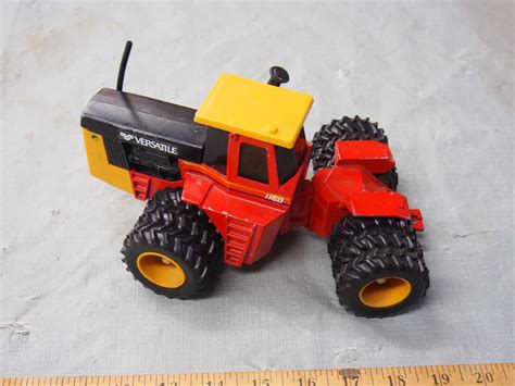 Versatile 1150 Toy Tractor