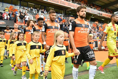 Fcl Rcl Le Groupe Lorientais Fc Lorient