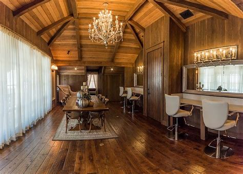 At basic invite, two essential beliefs form the foundation of our business model: Hidden River Ranch Weddings & Events - Barn - Bridal Suite - Rustic and Elegant Texas Hill ...