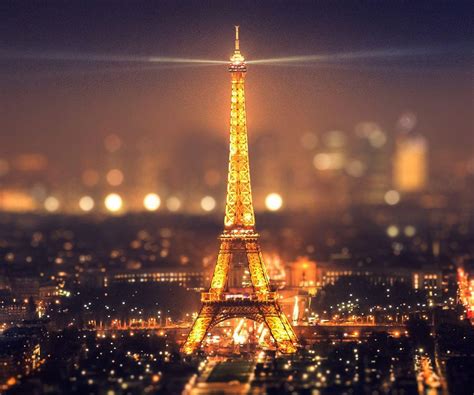 Paris At Night Desktop Wallpaper