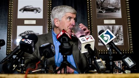 Michigan Governor Backtracks Seeking To Meet Obama In Flint The New