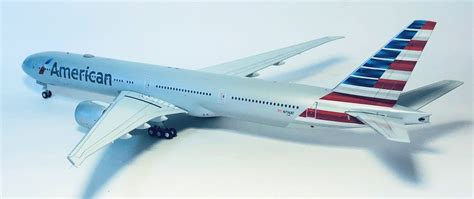 Boeing 777 300 American Airlines Gemini Jets Diecast Collectors Model