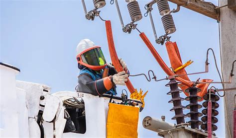 Uno de ellos muestra cómo se le avisa del corte de luz ante el impago de una factura de 15.869. Enel: cortes de luz en Lima y Callao del 4 al 10 de enero ...
