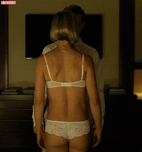 Naked Rosamund Pike In Gone Girl