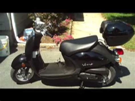 How much does a 50cc moped cost? Yamaha Vino 50cc Scooter Moped SAVE GAS SAVER cheap ...