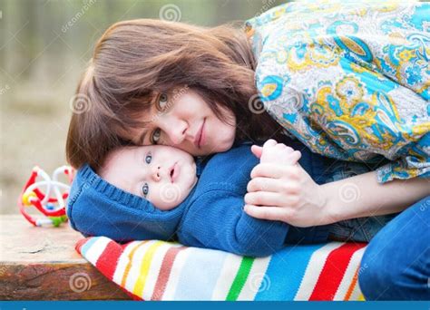 El Amor Inolvidable Entre Madre E Hijo Un Cuento Conmovedor
