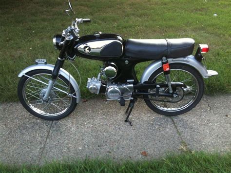 Explore photos, videos, features, specs and offers, and find your perfect ride! Honda 1964 S90 | Collectors Weekly | Vintage honda ...