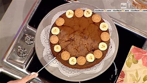 Le Ricette Della Prova Del Cuoco Torta Di Amaretti Con Banane Di Anna