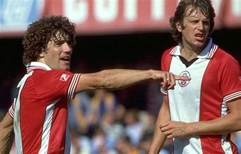 Free shipping for many products! Southampton 17-18 Heimtrikot veröffentlicht - Nur Fussball