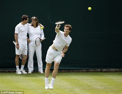Andy Murrays Coach Amelie Mauresmo Help The Tennis Ace Warm Up For Wimbledon Daily Mail Online