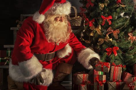 14 Santas Grottos In Northamptonshire Where Your Little Ones Can Meet
