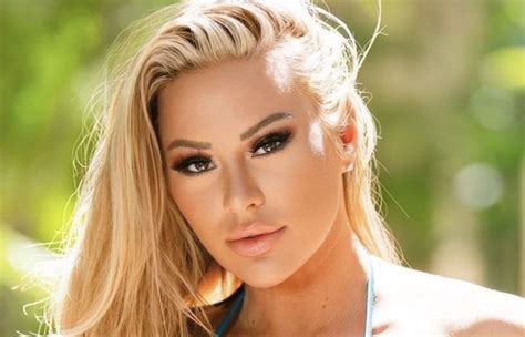 kindly myers goes viral in thong bikini showing abs page 5 of 6 blacksportsonline