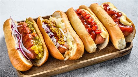 The Best Type Of Hot Dog To Buy For That Classic Snap
