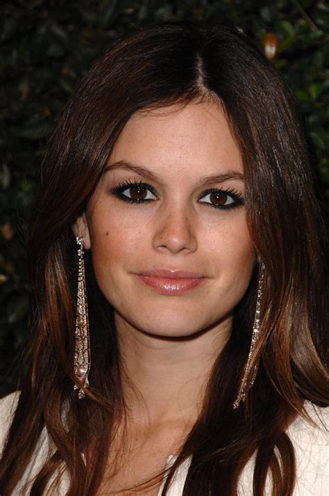 Behold The Adorable Green Beauty Brand Rachel Bilson Is Obsessed With