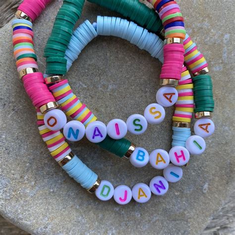 Bracelet prénom personnalisé en perles heishi colorées Etsy France