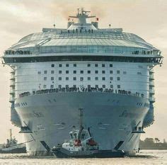 Allure of the seas wikipedia. A size comparison between the Titanic and a modern cruise ...