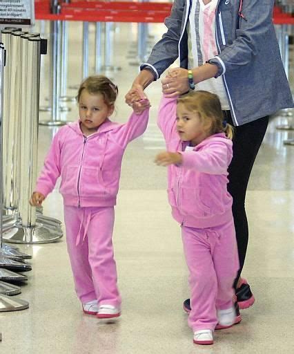 5 июля 2021, 22:20 мск. The Federer twins | Roger federer family, Federer twins ...