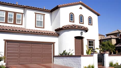 What Is Stucco Siding Basics Application Pros And Cons Forbes Advisor