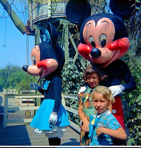Vintage Mickey And Minnie Retro Disney Vintage Disneyland Disney