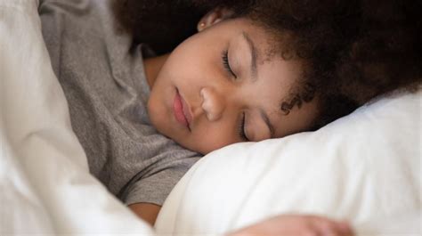 8 Simple Tips To Help Kids Get A Good Nights Sleep