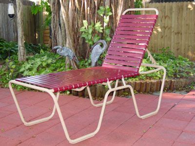 This poolside chaise lounge oozes quality best chaise lounge for seniors. Senior friendly chaise lounge | Outdoor patio furniture ...