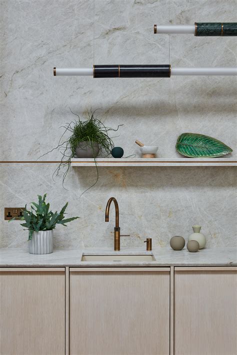 Light Pipe | S 58—09 - Black Anodised - White / Black | Architonic