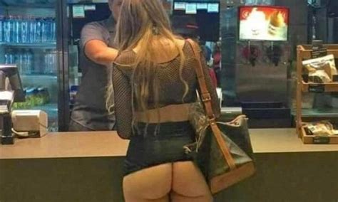Tourist Orders Burger With Her Whole Bottom On Show In