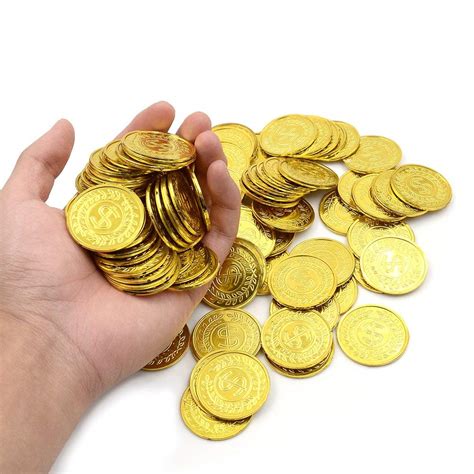 100pcs Plastic Play Coins Gold Pirate Treasure Hunt Coins Toys For Kids