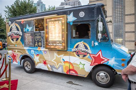 If your guests are on the move and need a quick pick me up a warm donut made from love is the way to. Hollywood Cone - Toronto Food Trucks : Toronto Food Trucks