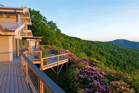 Youll Be Tempted To Book One Of These Mountain Getaways Asap Mountain