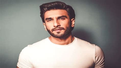 Ranveer Singh Age Wiki Net Worth Height Wife Family Biography And Hd Photos