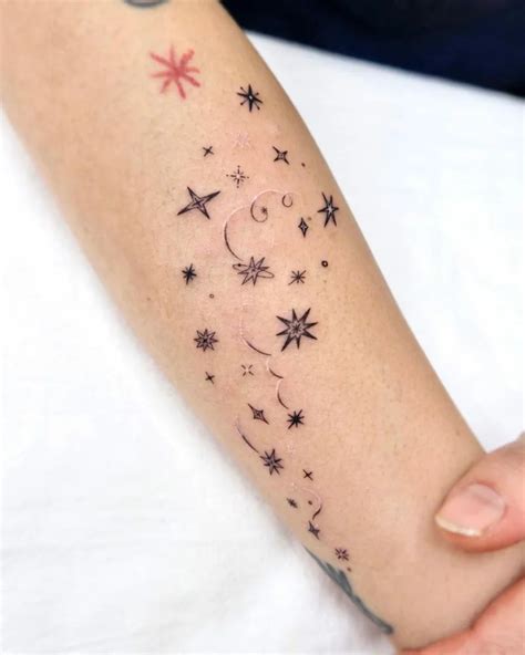 Stern Tattoo Bedeutung Und Super Tolle Vorlagen Zum Nachmachen