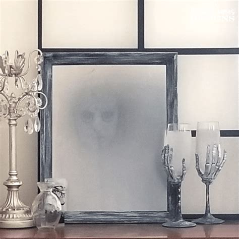 How To Create An Eerie Haunted Halloween Mirror