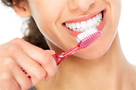 ¿sabes Lo Que Implica Una Correcta Higiene Bucal Clínica Dental Cuadrado