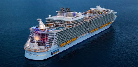 Top 10 Biggest Cruise Ships In The World