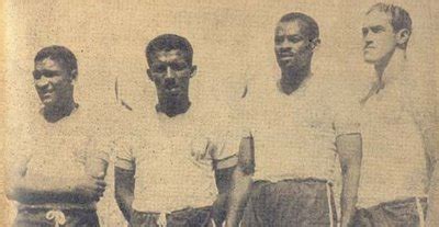 Zizinho ainda contribuiu para o surgimento de outro craque: Museu Virtual do Futebol: Mestre Ziza