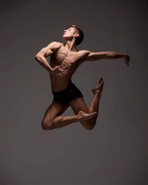 Pin De Michaelj72 En Male Ballet Fotografía De Ballet Poses De Danza