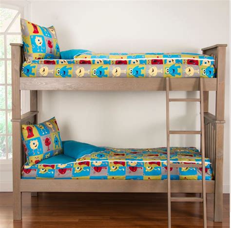 Our fashionable bedding is quilted with high quality fabrics. Zip It Bedding | Elasticized Crayola Monster Friends Bunkie
