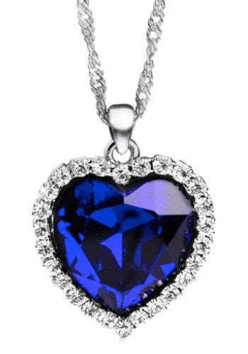 Viewers of the movie titanic remember the beautiful diamond and sapphire necklace and. Heart Of The Ocean Inspiration Titanic Necklace | Womens ...