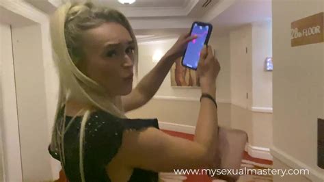 VIP Many Vids MAX Remote Vibrating Sex Toy In Public With Happy Ending Robbie OZ Remote