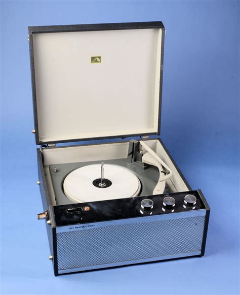 HMV 2006 vintage record player - Retrotone