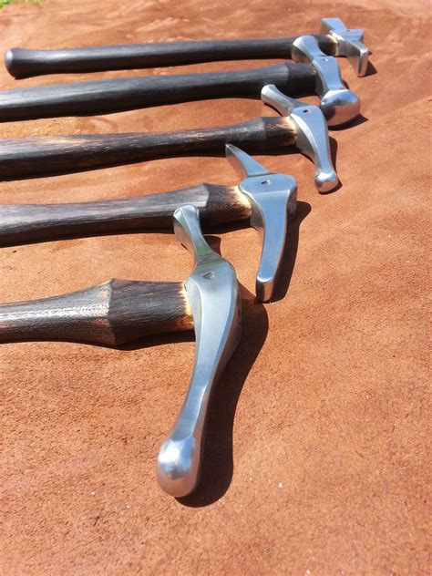 Hammers Bathing In The California Sun Sunbathing Hammers