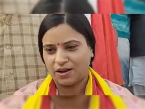 Up Chunav 2022 Bahubali Vijay Mishra Daughter And Wife Were Seen Crying