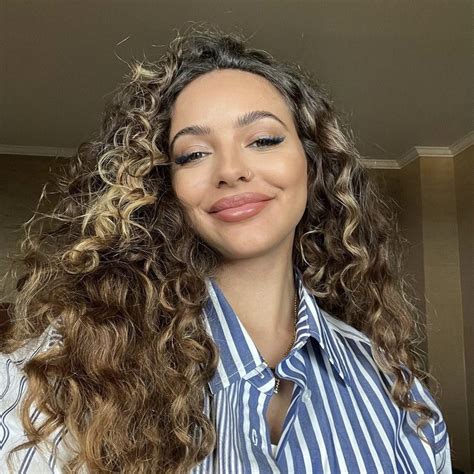 Jade Thirlwall Icon Jade Amelia Thirlwall Jade Thirlwall Capricorn Women Little Mix My Girl