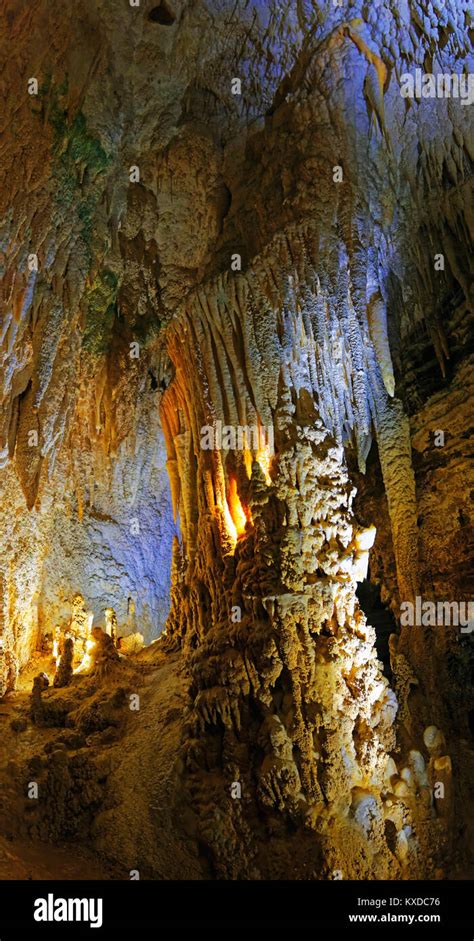 Stalactites And Stalactites In The Dripstone Cave Aranui Cavewaitomo