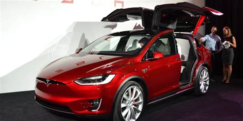 Tesla Confirms Model X Canadian Prices 122700 For 70d To 208300