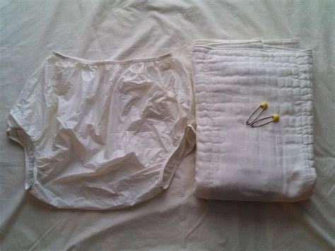 Rearz Cloth Diaper And Baby Pants Plastic Pants And Diaper Pins