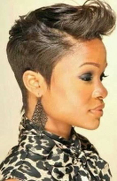 Someone may think that the black hair is out of the trend and it is not so faddish as locks in other colors. Black short hair styles 2014